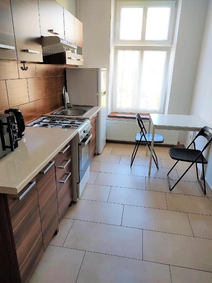 Tanie Noclegowanie Katowice Ngoại thất bức ảnh