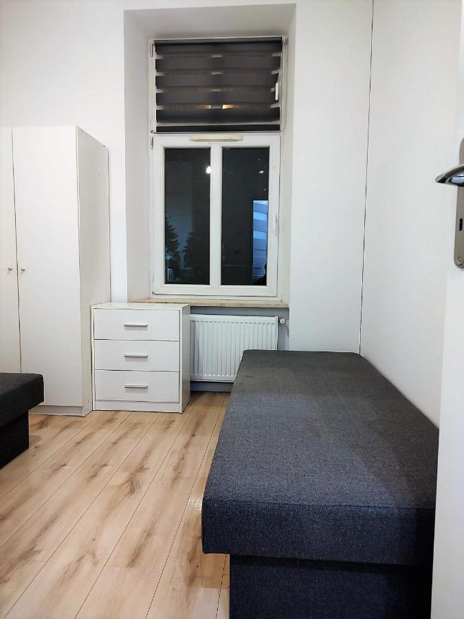 Tanie Noclegowanie Katowice Ngoại thất bức ảnh