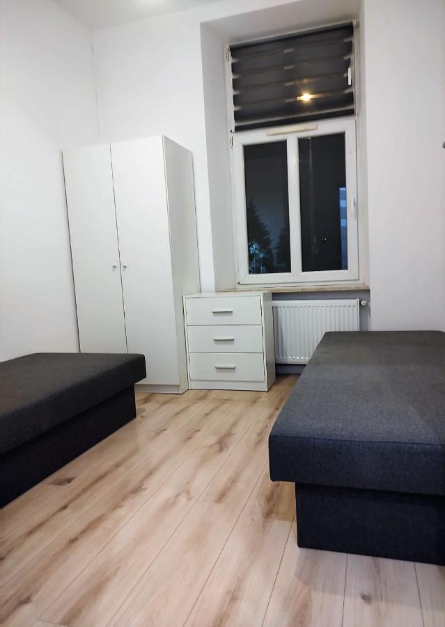 Tanie Noclegowanie Katowice Ngoại thất bức ảnh