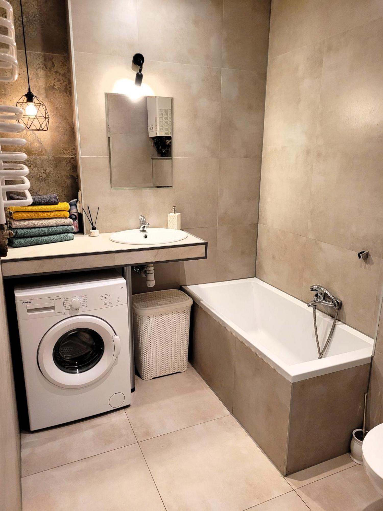 Tanie Noclegowanie Katowice Ngoại thất bức ảnh