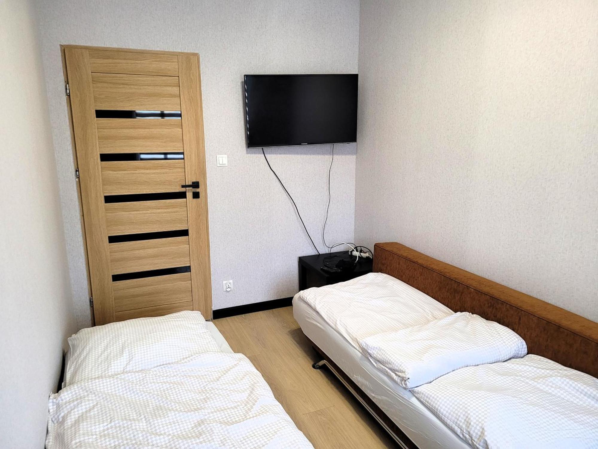 Tanie Noclegowanie Katowice Ngoại thất bức ảnh